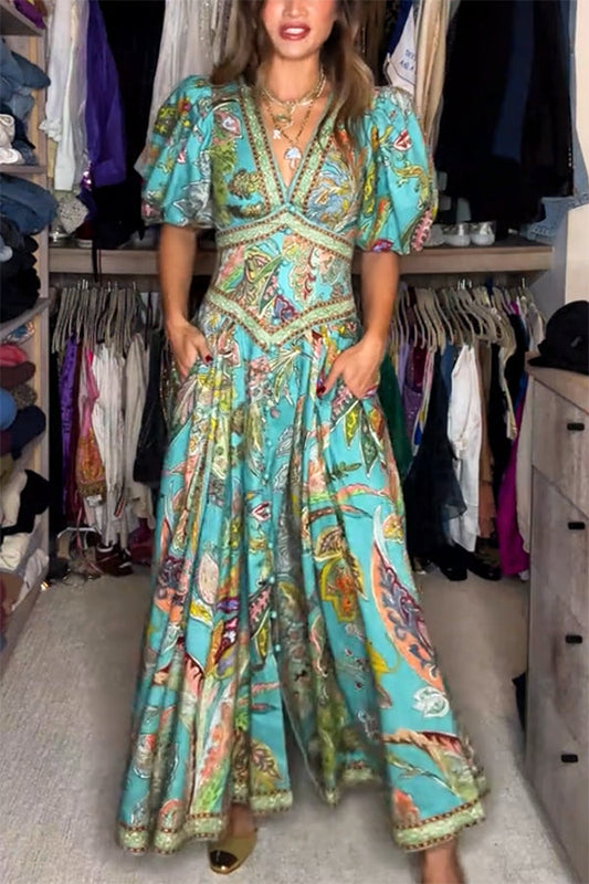 Airy maxi dress with puff sleeves and V-neck